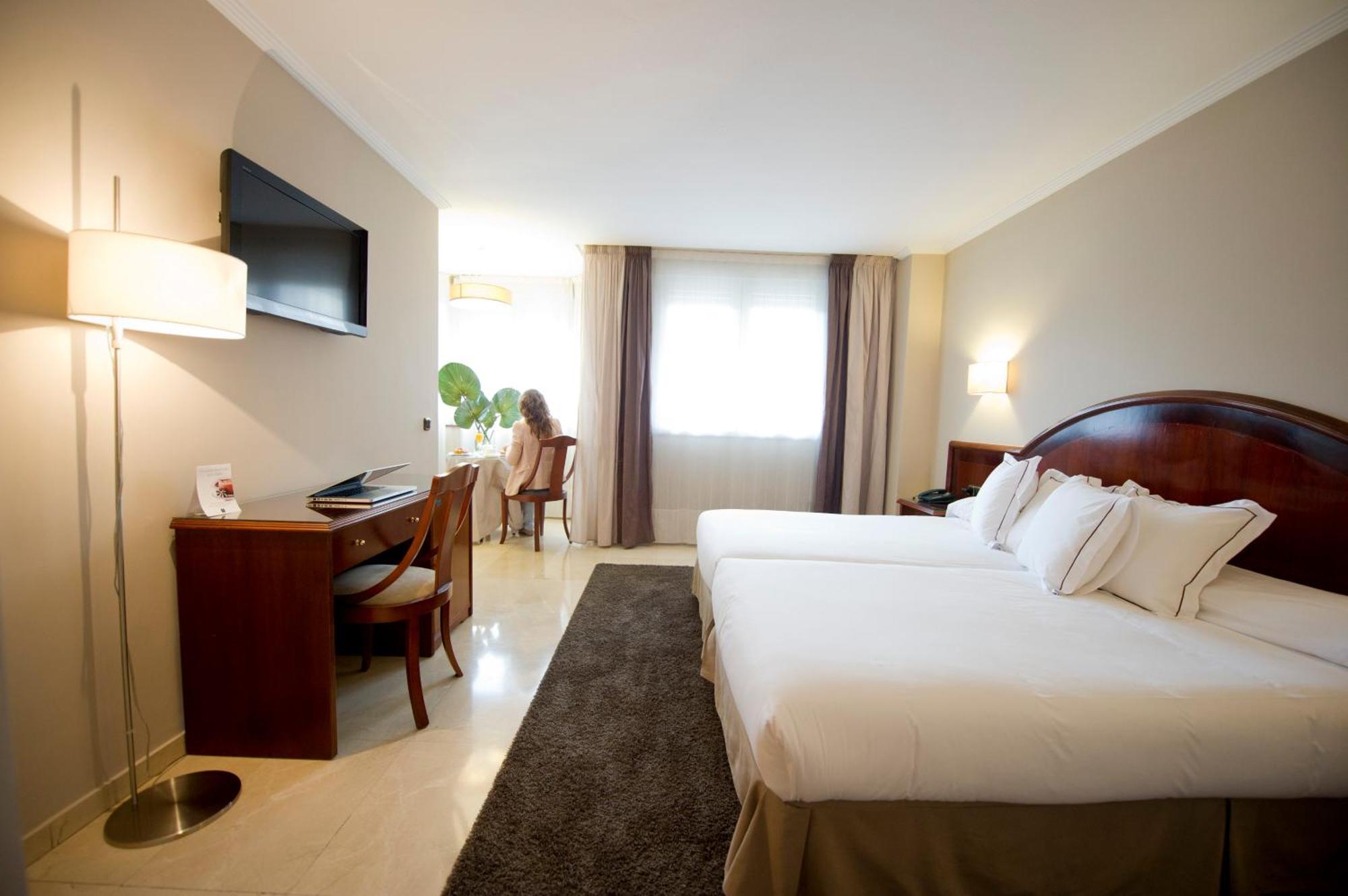 Hotel San Pedro Langreo Luaran gambar